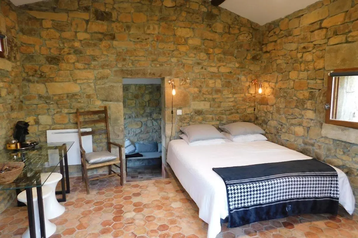 Frühstückspension Chambre D'Hotes Les Cerisiers Vesseaux